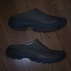 Women's KEEN slip on shoes